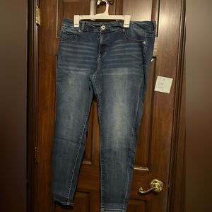 Maurice’s Size 20 regular women’s jeans straight leg